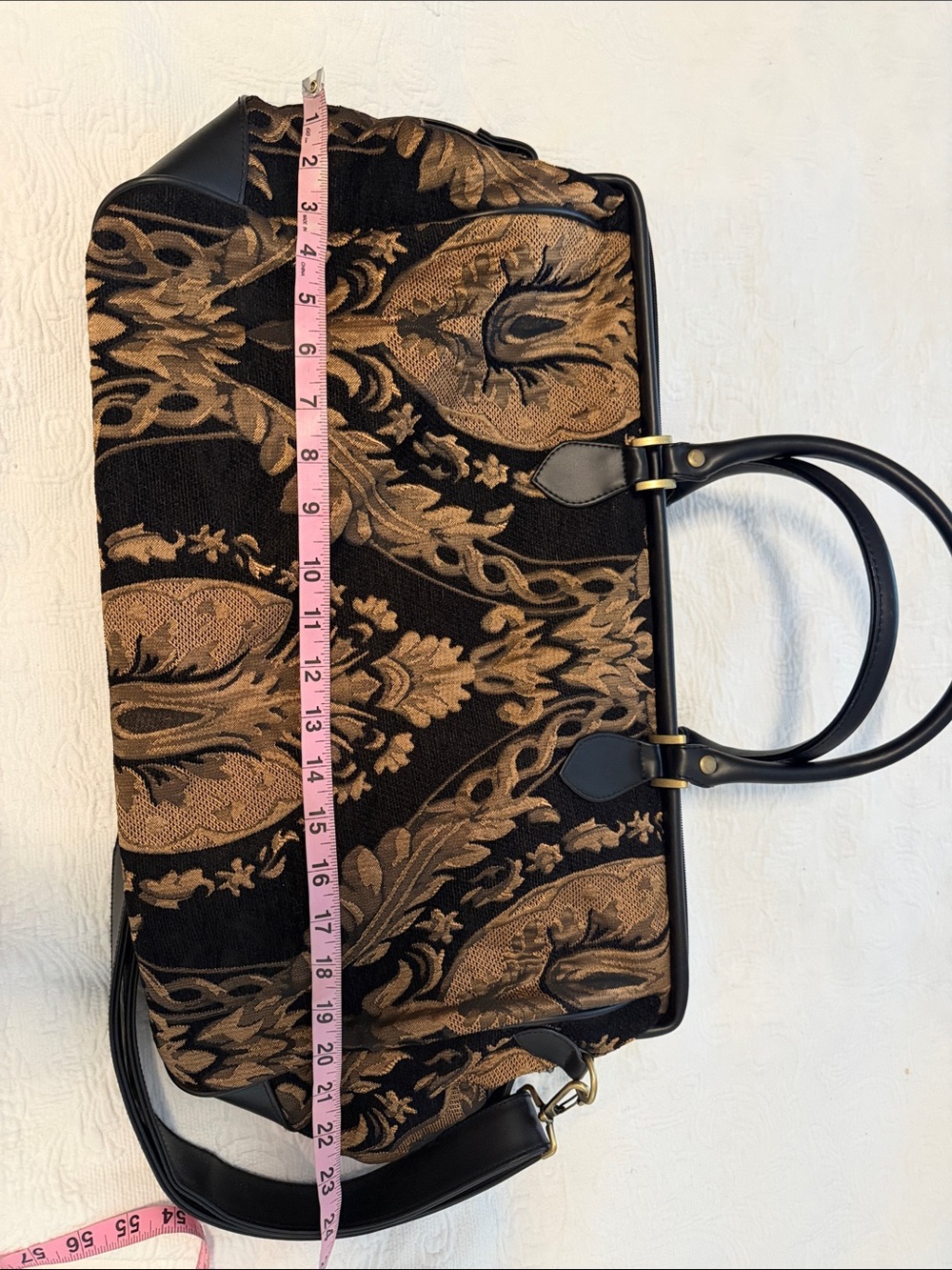 Black and gold tapestry duffle overnight bag - Picture 7 of 10